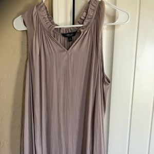 Vera Wang Silk Sleeveless top. Smoky mauve